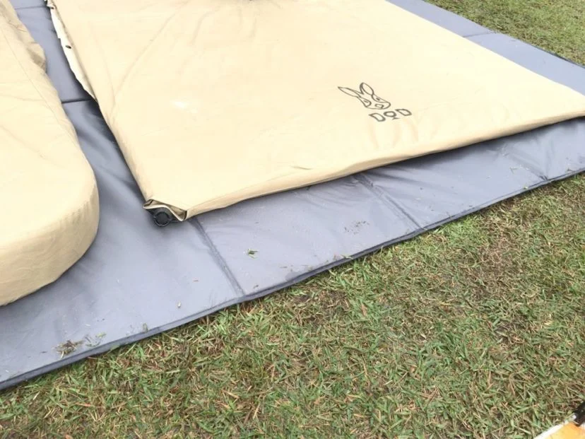 ソトネノサソイ(4.5cm)とソトネノキワミ(10cm)の厚さ