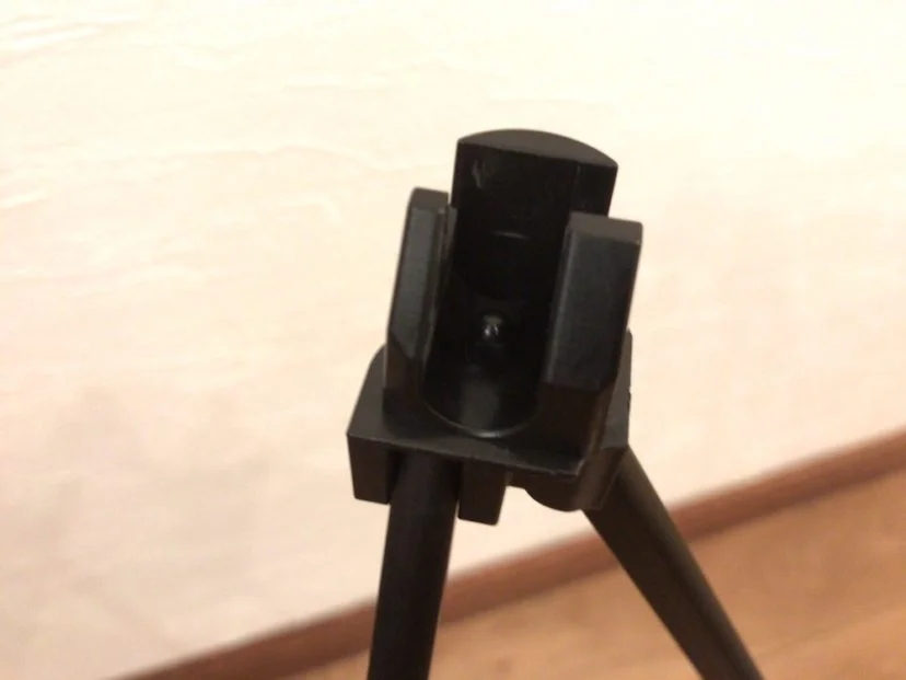 フレームの突起