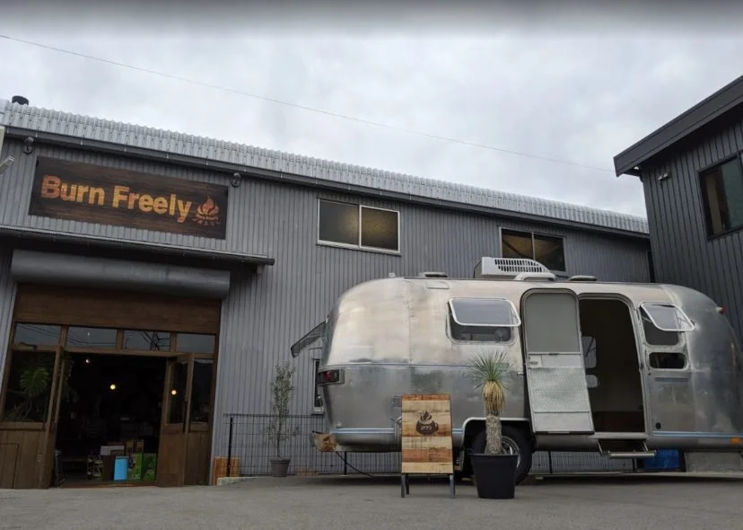 アウトドアショップテントス