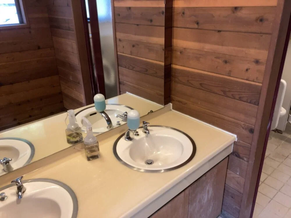 トイレの洗面台